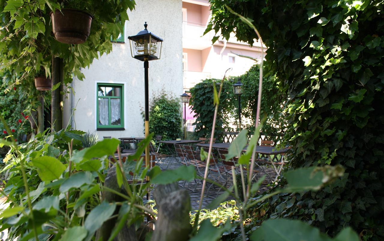 ホテル "Zum Heiligen Geisthof" パルヒム エクステリア 写真